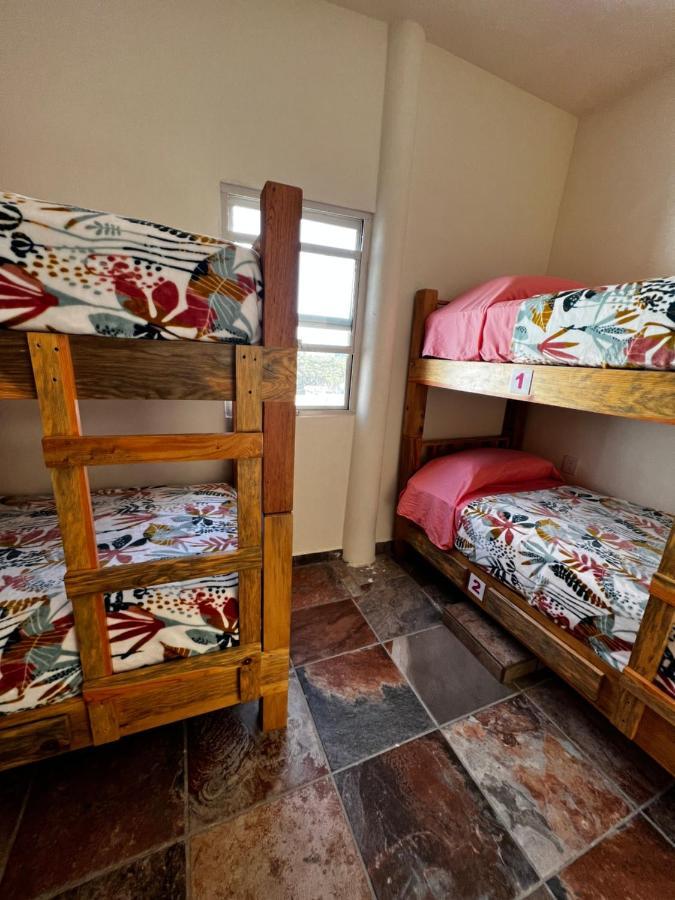 Hostal Bucerias Bagian luar foto